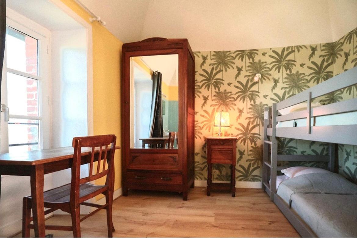 Le Saint-Etienne Hotel Aubazines Bagian luar foto