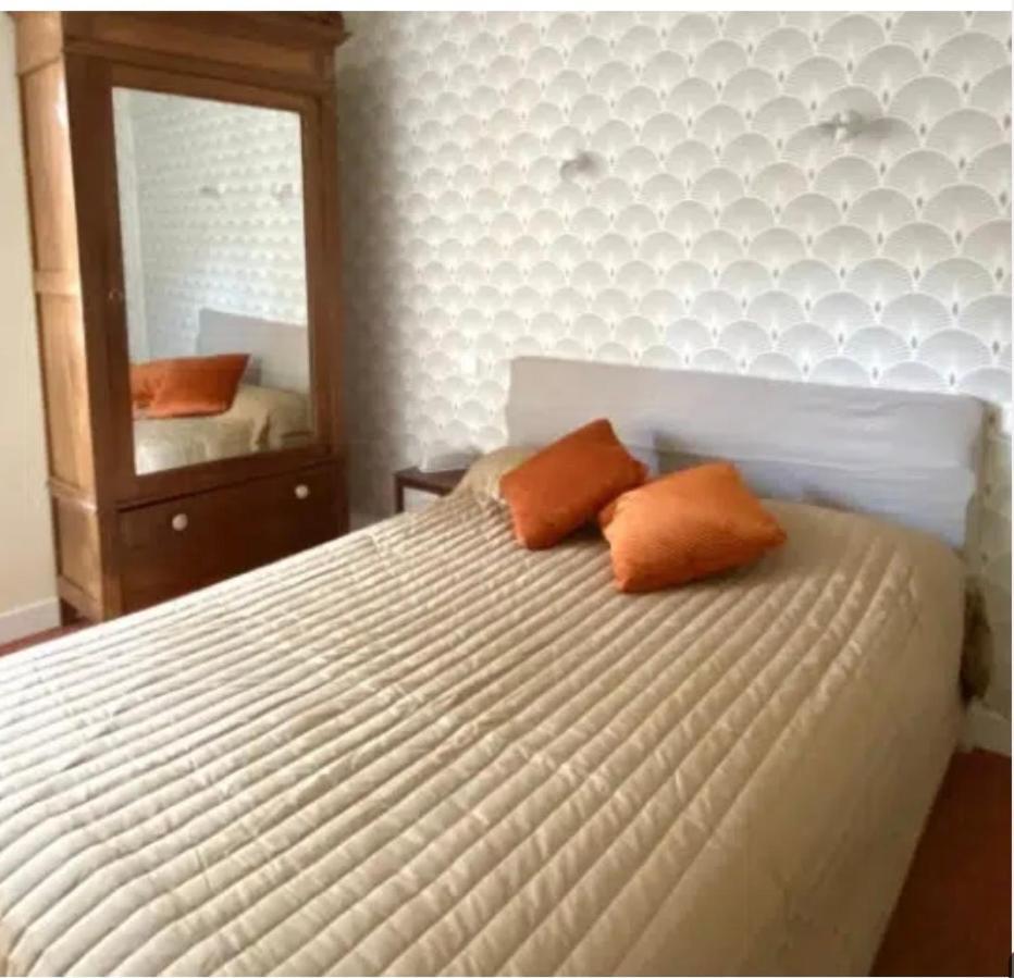 Le Saint-Etienne Hotel Aubazines Bagian luar foto