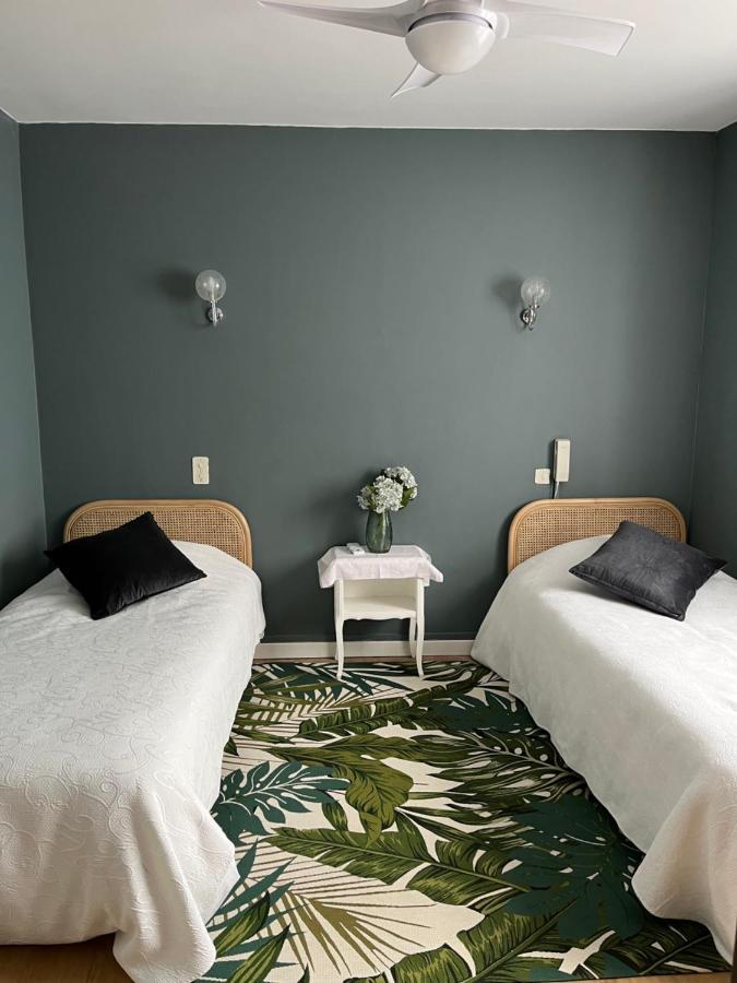 Le Saint-Etienne Hotel Aubazines Bagian luar foto