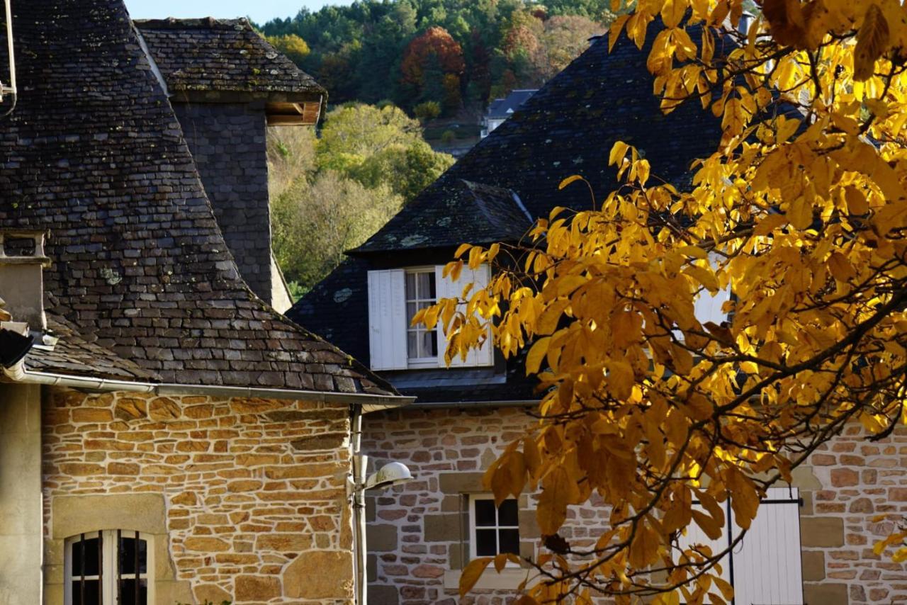 Le Saint-Etienne Hotel Aubazines Bagian luar foto